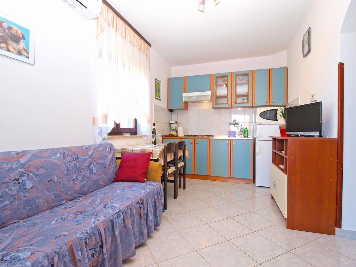 Apartments Blazenka 1270 بولا المظهر الخارجي الصورة