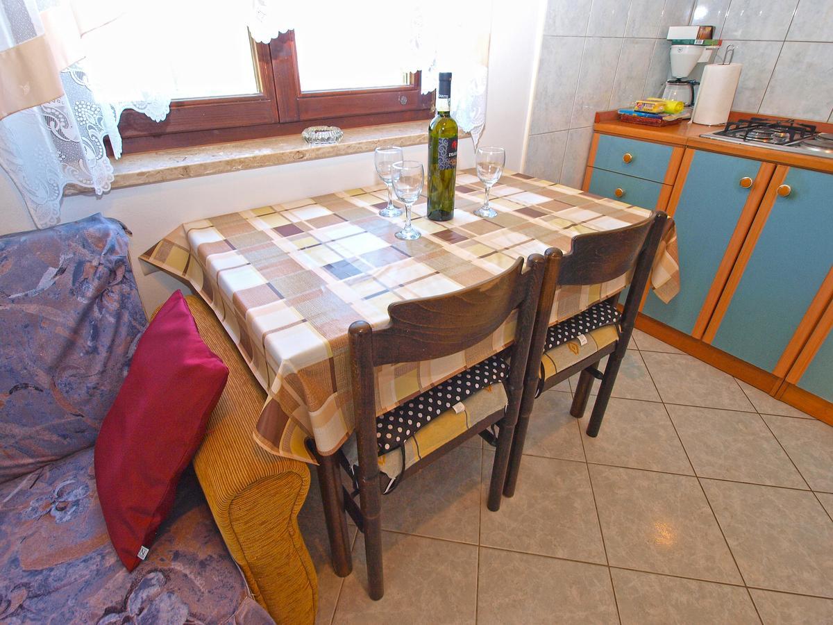 Apartments Blazenka 1270 بولا المظهر الخارجي الصورة